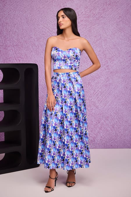 Tara And I Blue Embroidery Sweetheart Neck Aquarelle Print And Bustier 