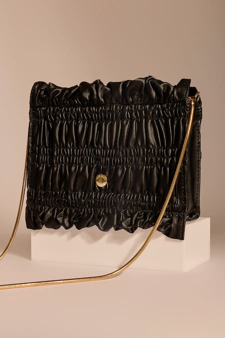 Tara And I Black Drift Sling Bag 