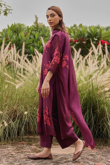 Buy Vaayu Purple Muslin, Cotton Applique Round Neck Amethyst Kurta Set Online at Aza Fashions Buy_Vaayu_Purple Muslin, Cotton Applique Round Neck Amethyst Kurta Set _Online_at_Aza_Fashions