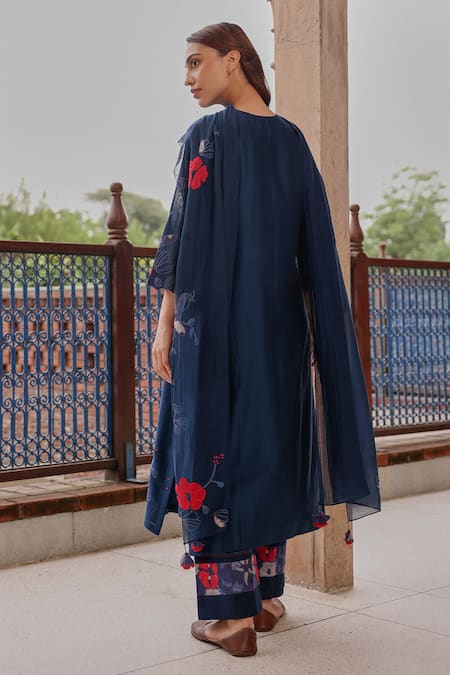 Vaayu Indigo Bloom Applique Kurta Set 