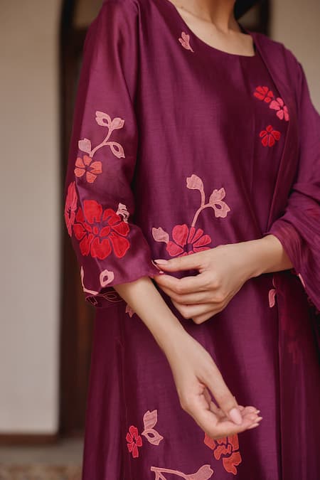 Vaayu_Purple Silk Applique, Tassels Round Neck Amethyst Floral Kurta Set _at_Aza_Fashions