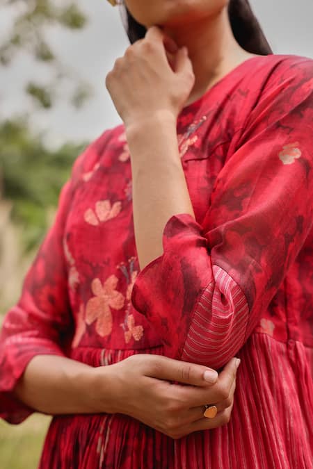 Vaayu_Pink Muslin, Cotton Embroidery, Applique, Rosewood Bloom Anarkali With Dupatta _Online_at_Aza_Fashions