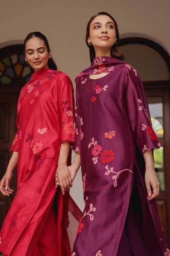 Vaayu_Pink Silk Applique, Tassels Round Neck Rosewood Kurta Set_at_Aza_Fashions