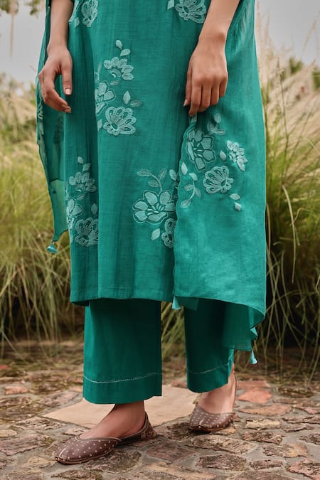 Shop_Vaayu_Teal Muslin, Cotton Applique, Embroidery, Tassels Split V-neck Kurta Set 