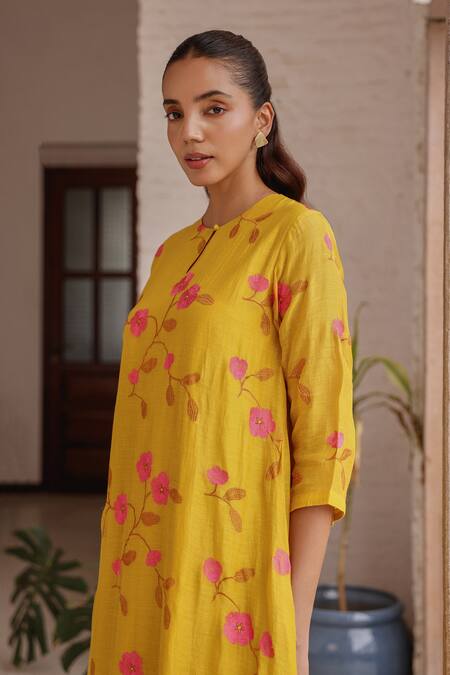 Vaayu Yellow Muslin, Cotton Embroidery, Applique Round Canary Bloom Kurta And Pant Set Online at Aza Fashions Vaayu_Yellow Muslin, Cotton Embroidery, Applique Round Canary Bloom Kurta And Pant Set _Online_at_Aza_Fashions