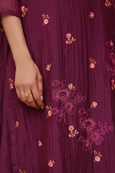 Buy_Vaayu_Purple Muslin, Cotton Embroidery, Applique, Tassels Amethyst Bloom Kurta Set 