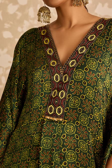 Buy_Akashi Clothing_Green Modal, Satin Embroidery, Chains V-neck Ajrakh Dual Print Kaftan And Pant Set _Online_at_Aza_Fashions