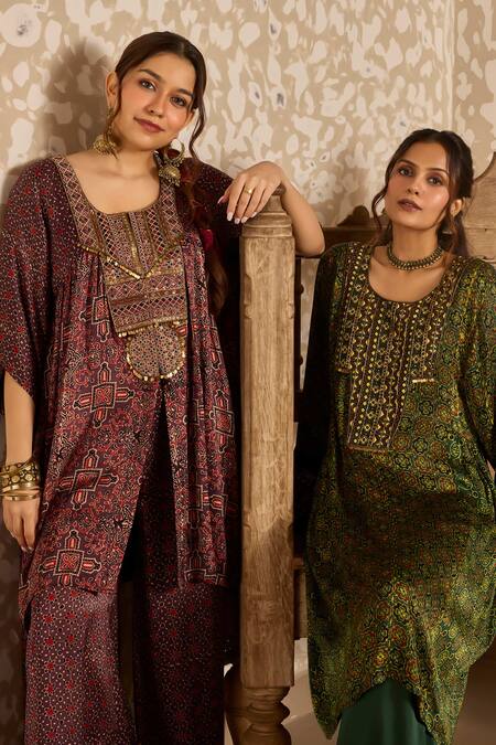 Buy_Akashi Clothing_Brown Modal, Satin Embroidery, Beads, Ajrakh Print Kaftan With Flared Pant 