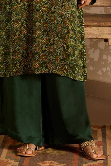 Akashi Clothing Green Modal, Satin Embroidery Round Neck Ajrakh Print Kurta And Palazzo Set Online at Aza Fashions Akashi Clothing_Green Modal, Satin Embroidery Round Neck Ajrakh Print Kurta And Palazzo Set _Online_at_Aza_Fashions