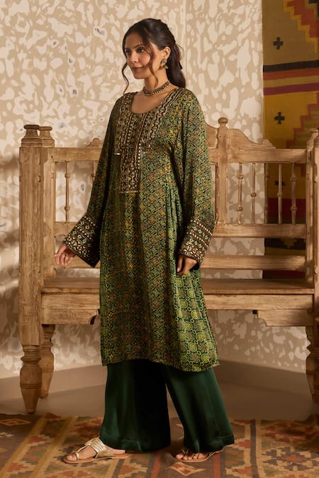 Buy Akashi Clothing Green Modal, Satin Embroidery Round Neck Ajrakh Print Kurta And Palazzo Set Online at Aza Fashions Buy_Akashi Clothing_Green Modal, Satin Embroidery Round Neck Ajrakh Print Kurta And Palazzo Set _Online_at_Aza_Fashions