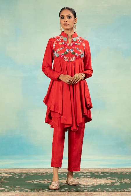 Swati Wadhwani Couture Embroidered Peplum Kurta & Pant Set 