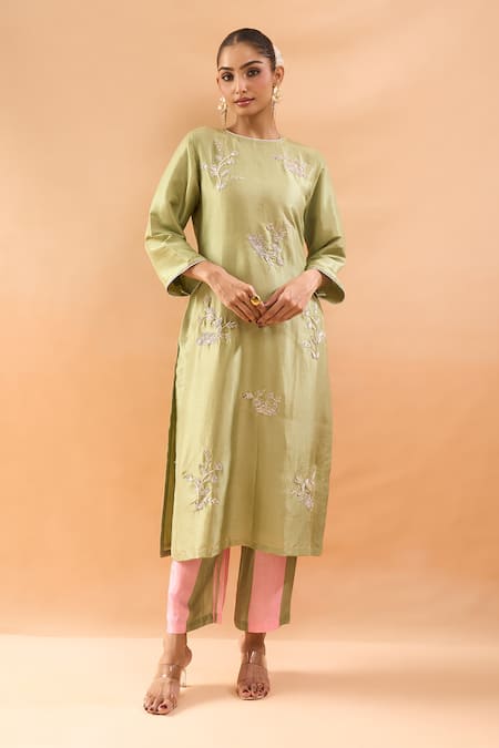Archana Shah Embroidered Kurta With Pant