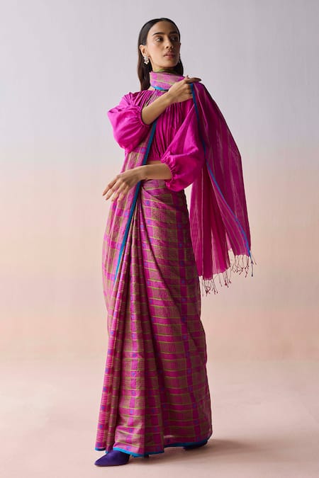Buy_Surmaye_Pink Organza, Silk Embroidery Heartglow Jamdani Saree _Online_at_Aza_Fashions