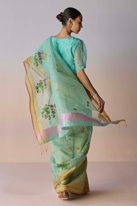 Surmaye Green Organza, Silk Embroidery Earthsong Jamdani Saree Online at Aza Fashions Surmaye_Green Organza, Silk Embroidery Earthsong Jamdani Saree _Online_at_Aza_Fashions