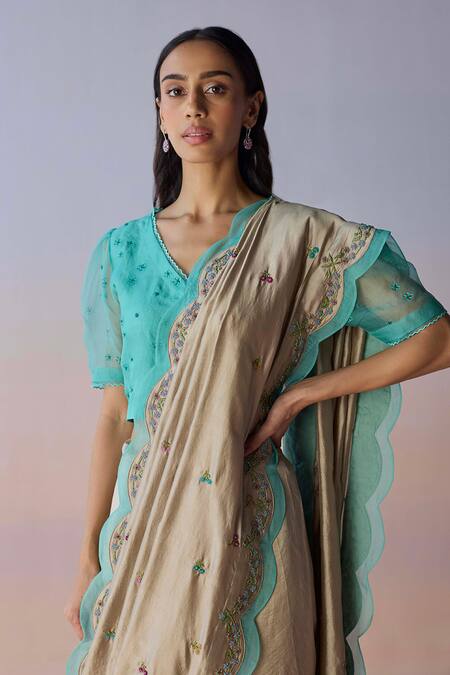 Buy_Surmaye_Beige Organza, Silk Embroidery, Beads Oceans Breath Saree 