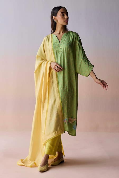 Shop_Surmaye_Green Silk Sequins, Beads Split V-neck Morning Whisper Kurta And Pant Set _Online_at_Aza_Fashions