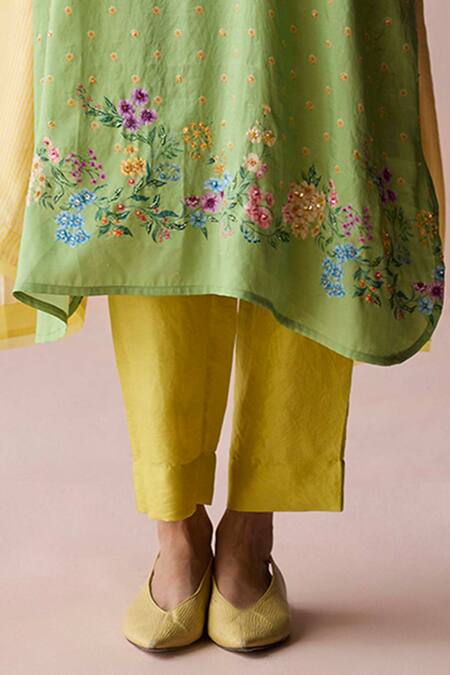 Shop_Surmaye_Green Silk Sequins, Beads Split V-neck Morning Whisper Kurta And Pant Set 