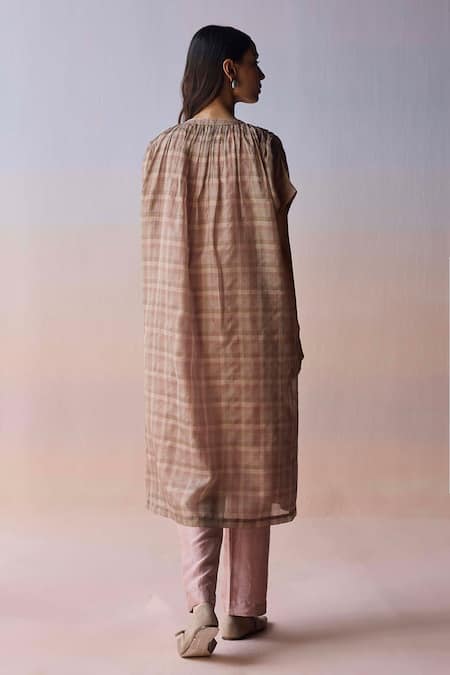Surmaye Rooted Brown Kurta Set 