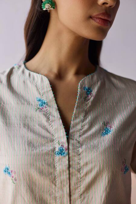 Surmaye_Pink Silk Beads, Embroidery Split V-neck Soulflower Green Blouse _Online_at_Aza_Fashions