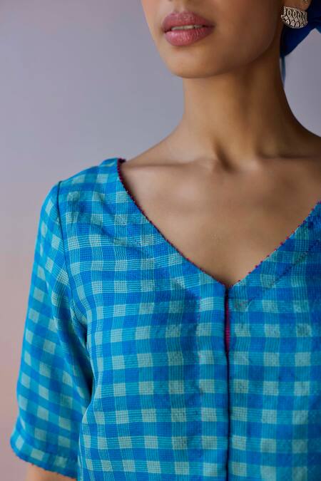 Surmaye_Blue Kota Doria, Silk Beads V-neck Light Woven Blouse _Online_at_Aza_Fashions