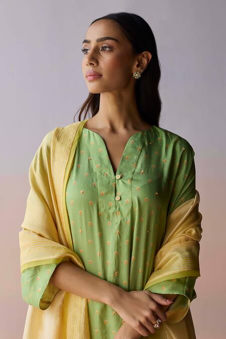 Surmaye Soft Radiance Yellow Dupatta 