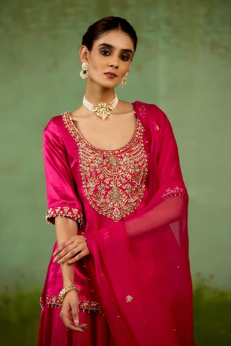 Shop Shyam Narayan Prasad Magenta Silk, Organza Embroidery, Zari, Beads Round Neck Pink Kurta Sharara Set Shop_Shyam Narayan Prasad_Magenta Silk, Organza Embroidery, Zari, Beads Round Neck Pink Kurta Sharara Set