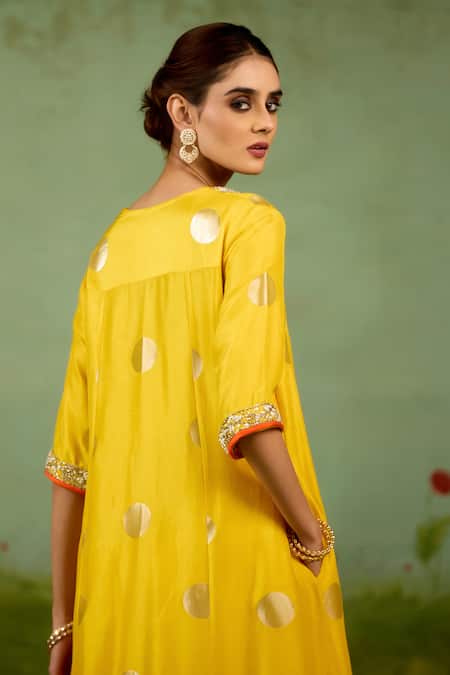 Shyam Narayan Prasad_Yellow Silk, Brocade, Organza Embroidery V-neck Vibrant Kurta Set _at_Aza_Fashions