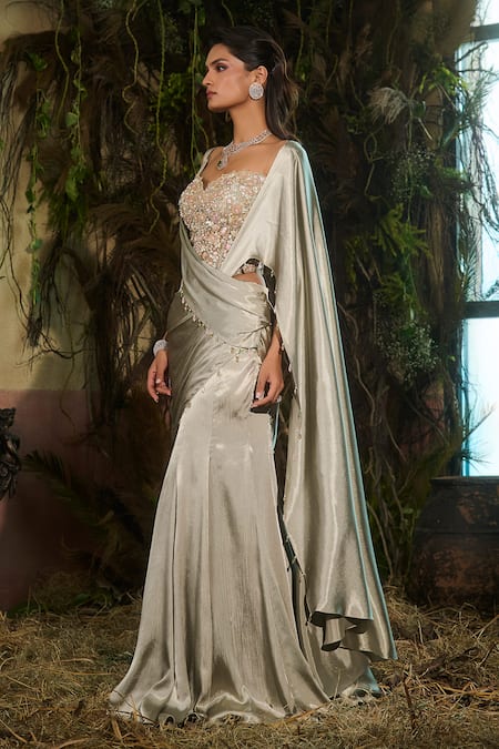 Buy Shashank Arya Green Tulle, Satin Embroidery, Sequins, Floral Corset With Pre-draped Saree Online at Aza Fashions Buy_Shashank Arya_Green Tulle, Satin Embroidery, Sequins, Floral Corset With Pre-draped Saree _Online_at_Aza_Fashions