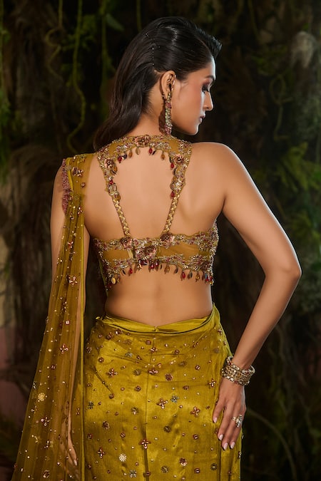 Buy_Shashank Arya_Green Crinkle, Satin, Knit, Net Sequins, Pre-draped Concept Saree With Blouse _Online_at_Aza_Fashions