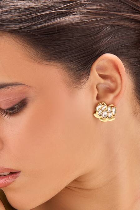 Shop_Mnsh_Gold Plated Stones, Kamal Polki Studs _Online_at_Aza_Fashions
