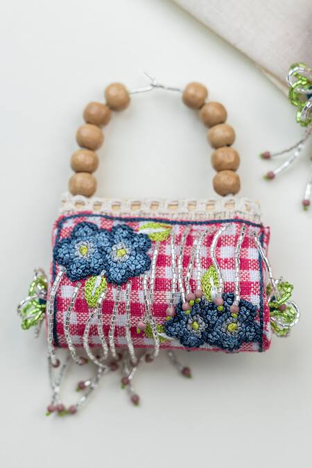 Buy_Krutiarts_Pink Embroidery, Beads Rani Earrings 