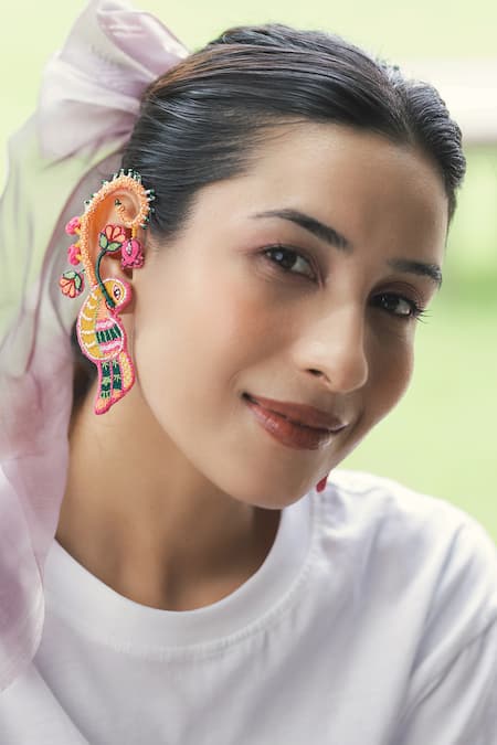 Krutiarts Raveena Embroidered Earrings 