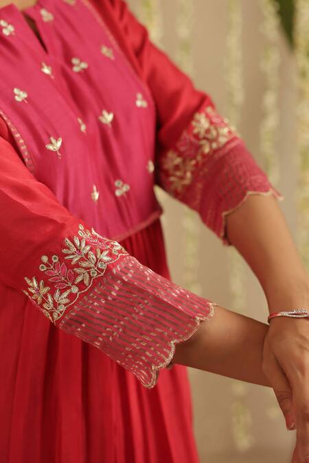 Gulabik Jaipur_Red Chanderi, Cotton Embroidery, Metallic Thread, Gota Patti Work Kurta Set _Online_at_Aza_Fashions