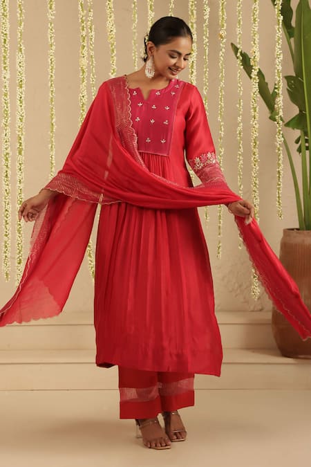 Buy_Gulabik Jaipur_Red Chanderi, Cotton Embroidery, Metallic Thread, Gota Patti Work Kurta Set _Online_at_Aza_Fashions