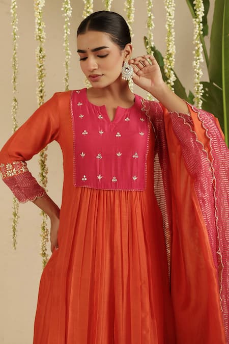 Gulabik Jaipur_Orange Chanderi, Cotton Gota Patti, Embroidery Split V-neck Work Kurta Set _at_Aza_Fashions