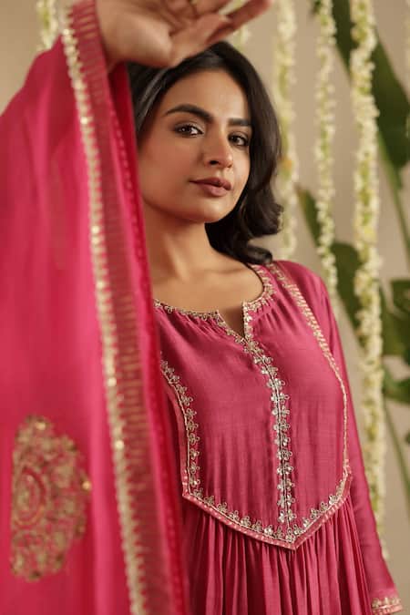 Shop_Gulabik Jaipur_Magenta Chanderi, Organza Embroidery, Sequins, Zari Split Deep Kurta Set 