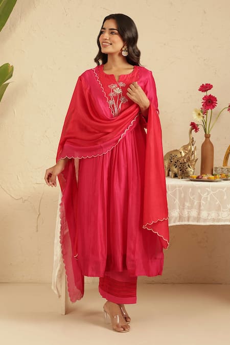 Gulabik Jaipur_Pink Chanderi Embroidery, Piping Round Neck Rani Cutdana Kurta Set _at_Aza_Fashions