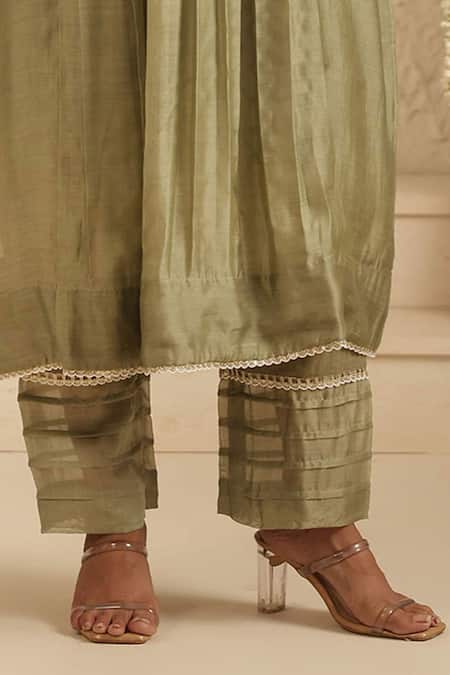 Gulabik Jaipur_Green Chanderi, Cotton Sequins, Embroidery V-neck Moss Kurta And Pant Set _Online_at_Aza_Fashions