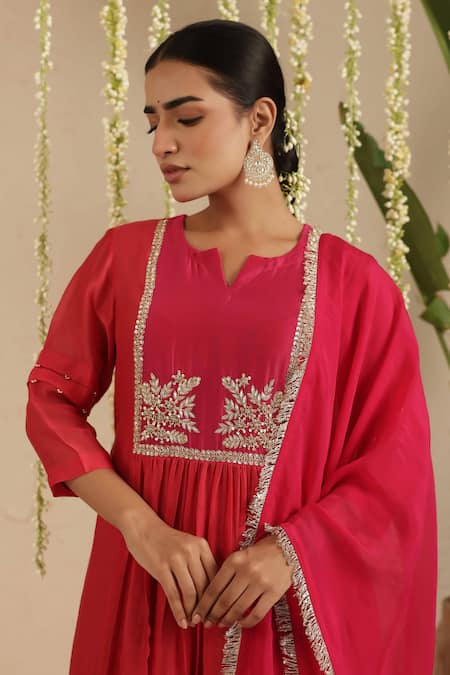 Buy_Gulabik Jaipur_Red Chanderi Embroidery, Metallic Thread, Beads, Zari Split V-neck Kurta Set 