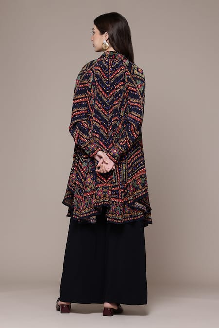 Shop Ritu Kumar Black Viscose V-neck Amelia Geometric Kaftan at Aza Fashions Shop_Ritu Kumar_Black Viscose V-neck Amelia Geometric Kaftan _at_Aza_Fashions