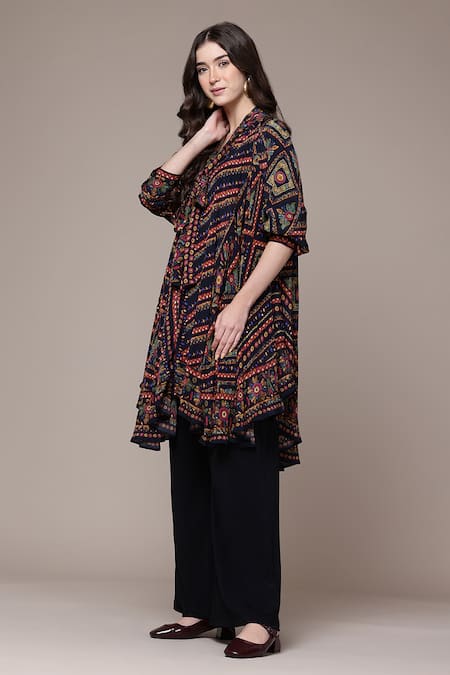 Buy Ritu Kumar Black Viscose V-neck Amelia Geometric Kaftan Online at Aza Fashions Buy_Ritu Kumar_Black Viscose V-neck Amelia Geometric Kaftan _Online_at_Aza_Fashions