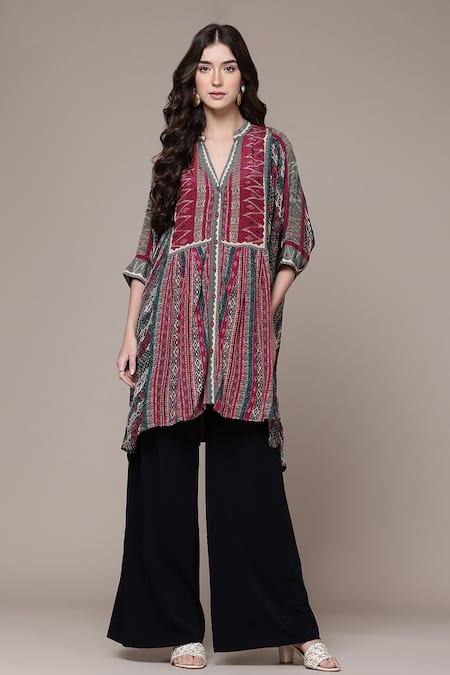 Ritu Kumar_Red Viscose, Crepe Split V-neck, Mandarin Collar Cairo Tribal Print Tunic _Online_at_Aza_Fashions