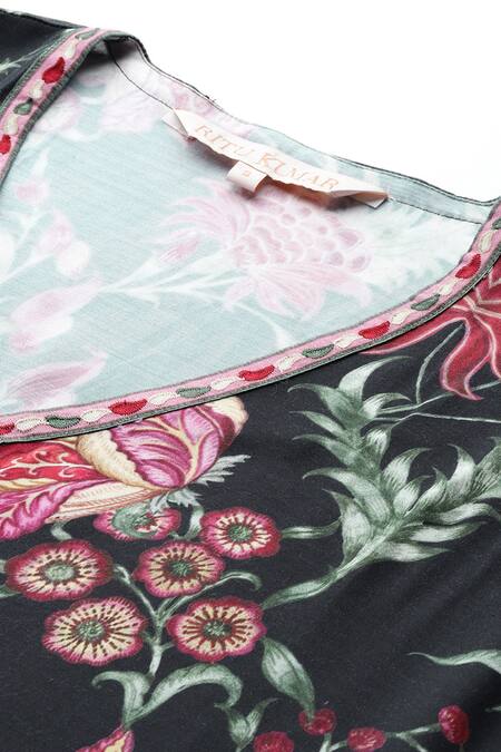 Ritu Kumar Black Modal, Satin V-neck Ethnic Motif Kaftan And Straight Pant Set Online at Aza Fashions Ritu Kumar_Black Modal, Satin V-neck Ethnic Motif Kaftan And Straight Pant Set _Online_at_Aza_Fashions