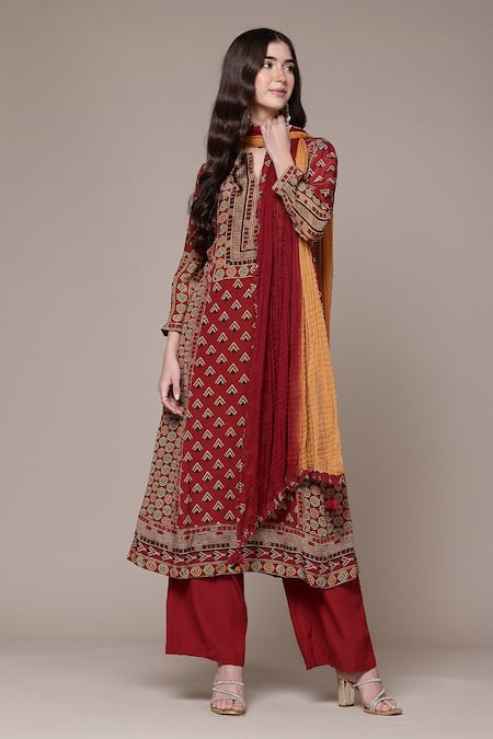Buy Ritu Kumar Red , Crepe, Chinon Geometric Print Kurta, Pant And Dupatta Set Online at Aza Fashions Buy_Ritu Kumar_Red , Crepe, Chinon Geometric Print Kurta, Pant And Dupatta Set _Online_at_Aza_Fashions