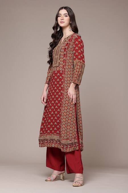 Shop Ritu Kumar Red , Crepe, Chinon Geometric Print Kurta, Pant And Dupatta Set Online at Aza Fashions Shop_Ritu Kumar_Red , Crepe, Chinon Geometric Print Kurta, Pant And Dupatta Set _Online_at_Aza_Fashions