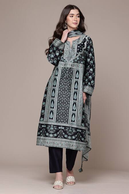 Ritu Kumar_Black Chanderi, Kota Doria Tassels Split V-neck Inayat Floral Print Kurta Set _at_Aza_Fashions
