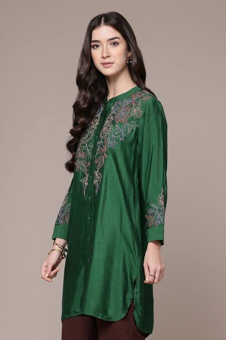 Buy Ritu Kumar Green Silk Embroidery Mandarin Collar Twist Anchor Staple Straight Kurta Online at Aza Fashions Buy_Ritu Kumar_Green Silk Embroidery Mandarin Collar Twist Anchor Staple Straight Kurta _Online_at_Aza_Fashions