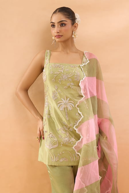 Archana Shah_Green Embroidery, Zari Square Neck Butta Kurta Palazzo Set _at_Aza_Fashions