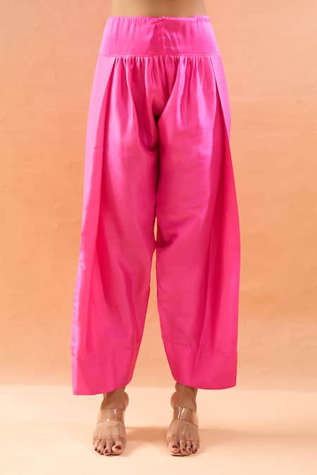 Buy_Archana Shah_Pink Embroidery, Metallic Thread, Piping Round Neck Peplum Kurta Set _Online_at_Aza_Fashions