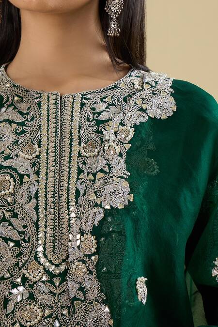 Buy_Prisho_Green Embroidery, Sequins Round Neck Bottle Long Kurta Set _Online_at_Aza_Fashions